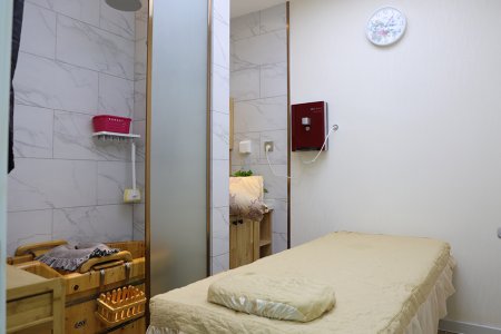 Fangzhou Health and Wellness Center