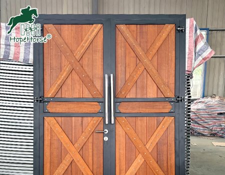 Portes d'écurie en aluminium