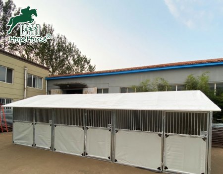 Écuries mobiles et boxes temporaires à louer