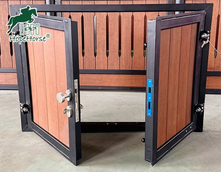 Volets de fenêtre de grange