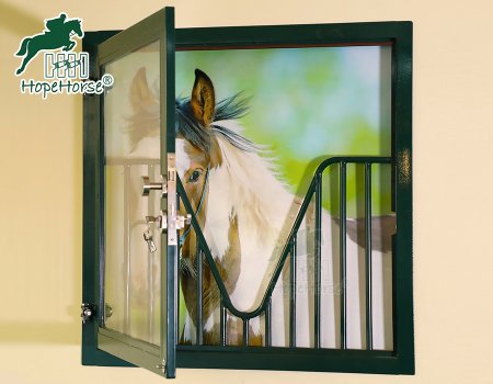 Fenêtres de grange avec panneau PC