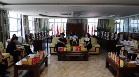 甘粛省経済貿易代表団、当社を訪問視察