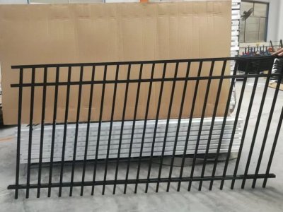 Safety Aluminum Guardrail That Deforms According To Terrain
