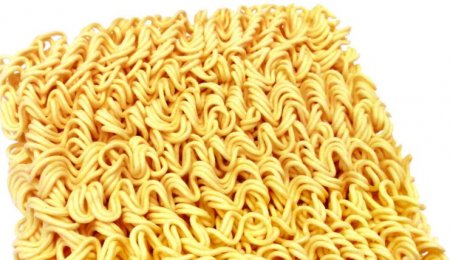 The main factors affecting the steaming process in instant noodle production.