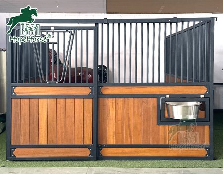 Sliding Horse Stable Design