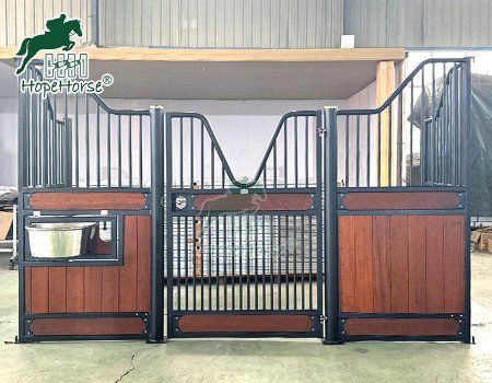 Ventilation Design Options For Horse Stall Gate