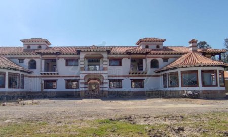 Colombia Equestrian Stable Project – Design & Planning Overview Presented by Hopehorse