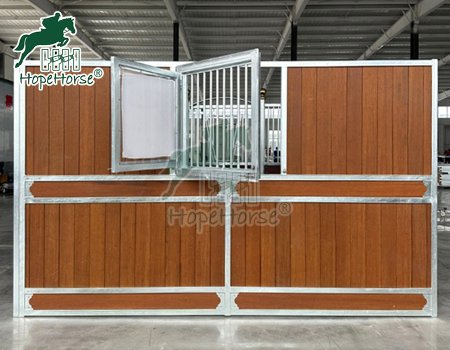 Ventilated Horse Stall Back Panel with Window