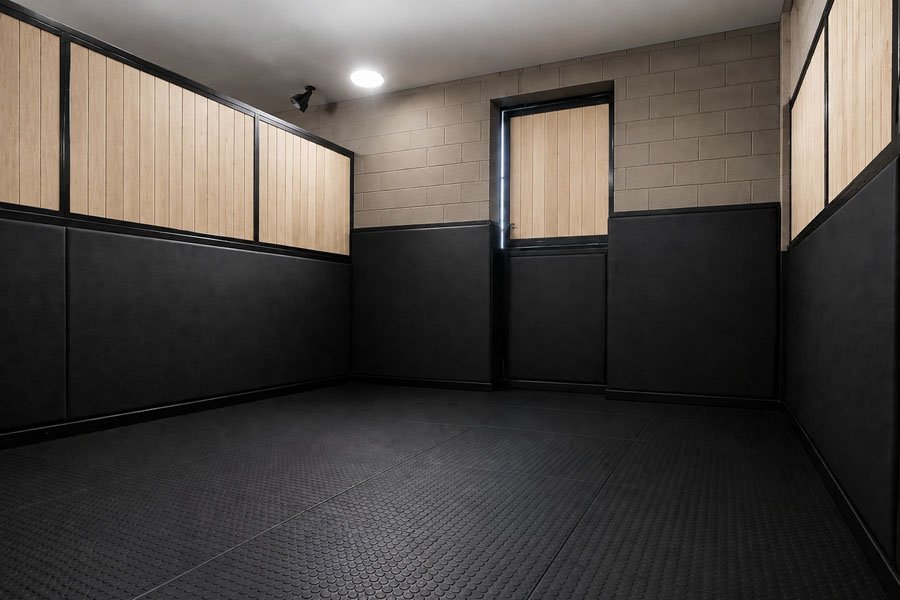 horse stable wall padding